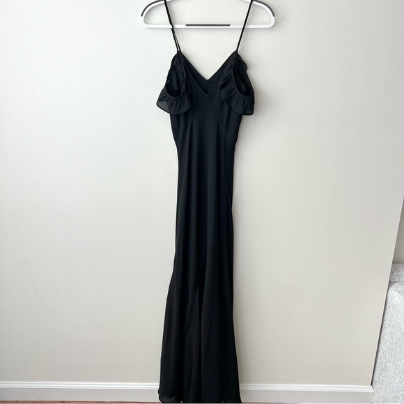 Tularosa Drop Shoulder Maxi Dress Black - Picture 4 of 8